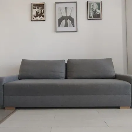 Calm-Luxury Modern Studio Free Parking Air Conditioning Espresso Bright View Complet Utilat-3